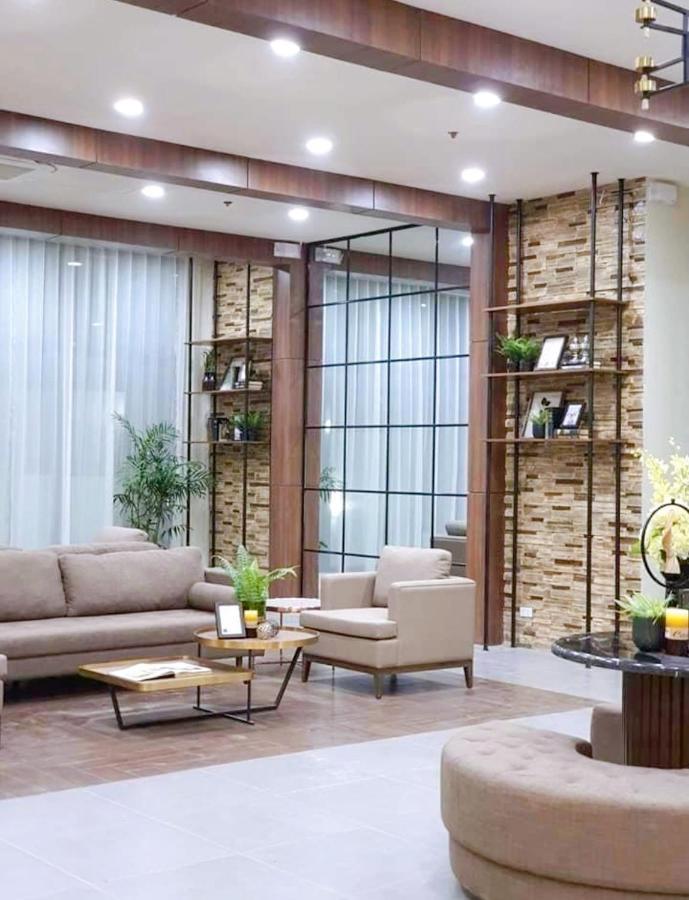 Luxury Suites At Brenthill Baguio City Eksteriør billede